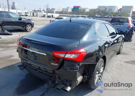 2016 Maserati Ghibli z USA, uszkodzony, nr VIN ZAM57XSAXG1176943